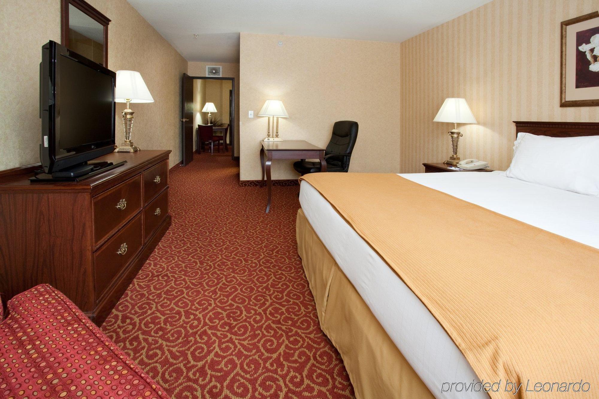 Holiday Inn Express Layton - I-15 By Ihg Habitación foto